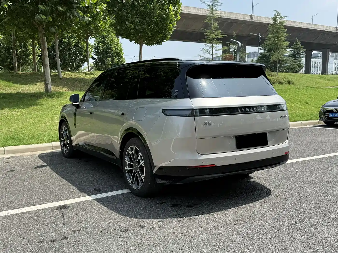 Lynk & Co 900 2025 2.0T Ultra фото 9