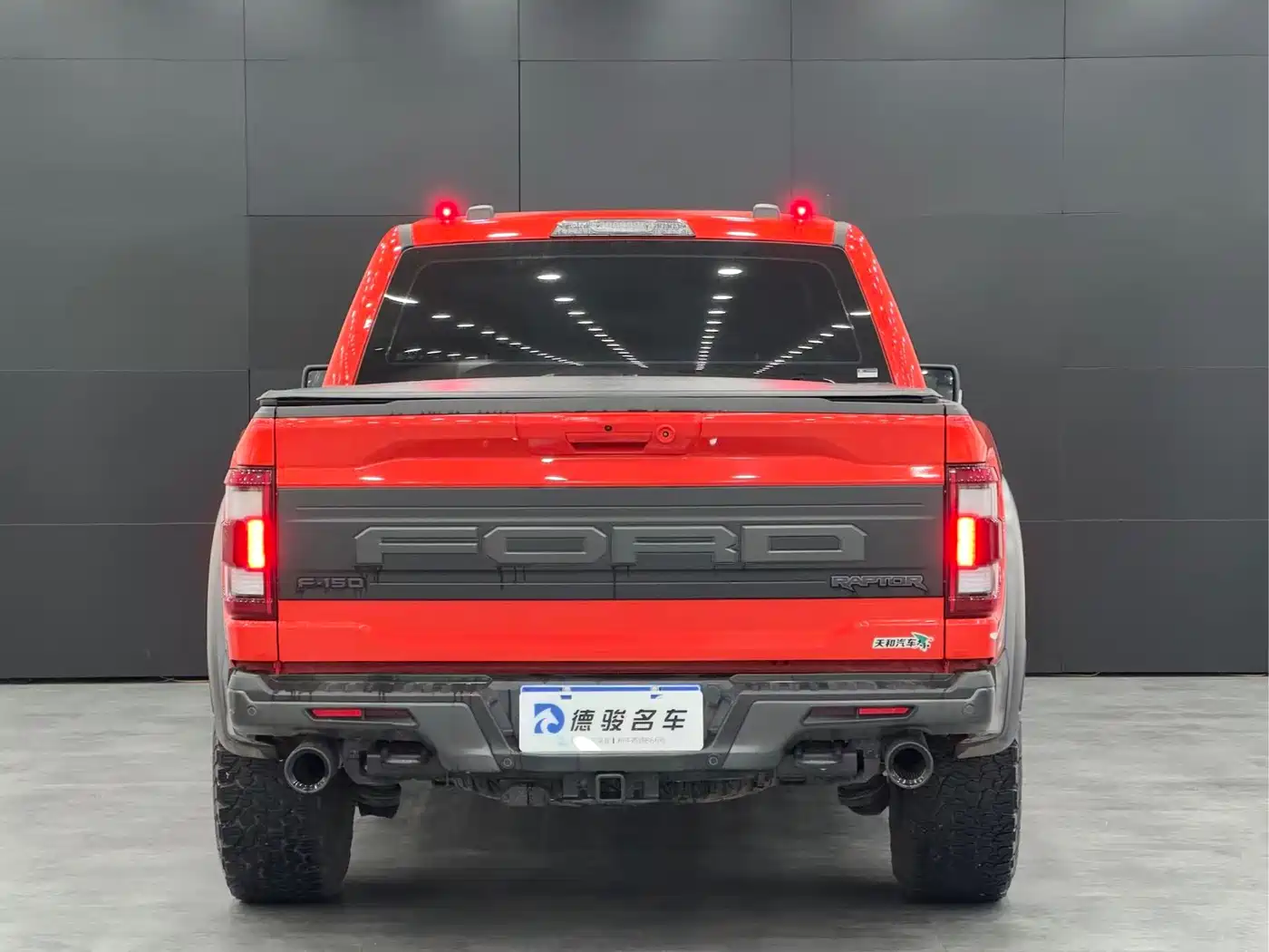 FORD F-150 RAPTOR