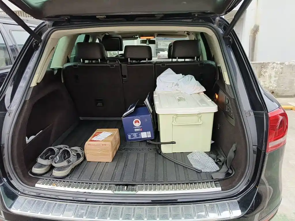 Volkswagen Touareg 2012 2011 3.0TSI Premium