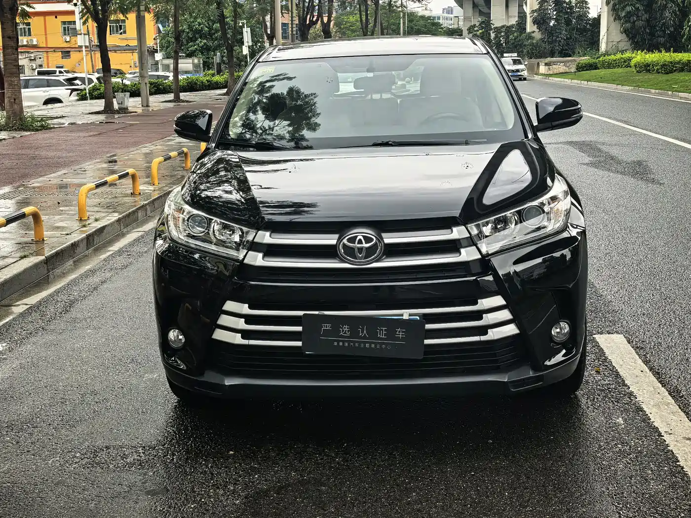 Toyota Highlander 2021 2.0T AWD Elite 7-Seater фото 5