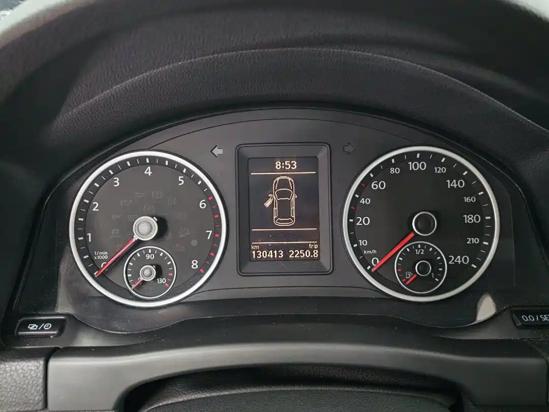 Volkswagen Tiguan 2015 1.8TSI Automatic 4WD Comfortline фото 8