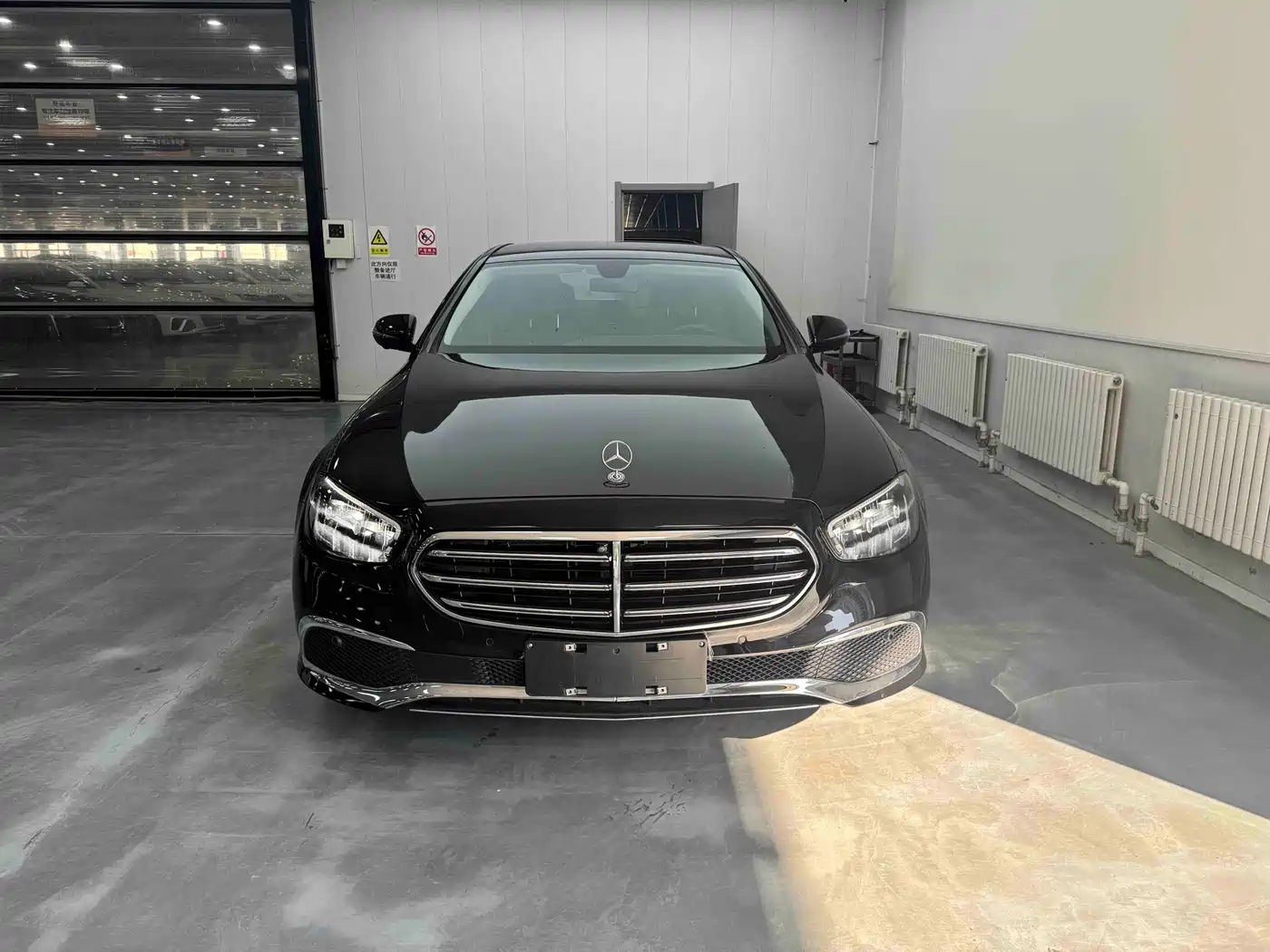 Mercedes-Benz E-Class 2023 E 300 L Fashion фото 2