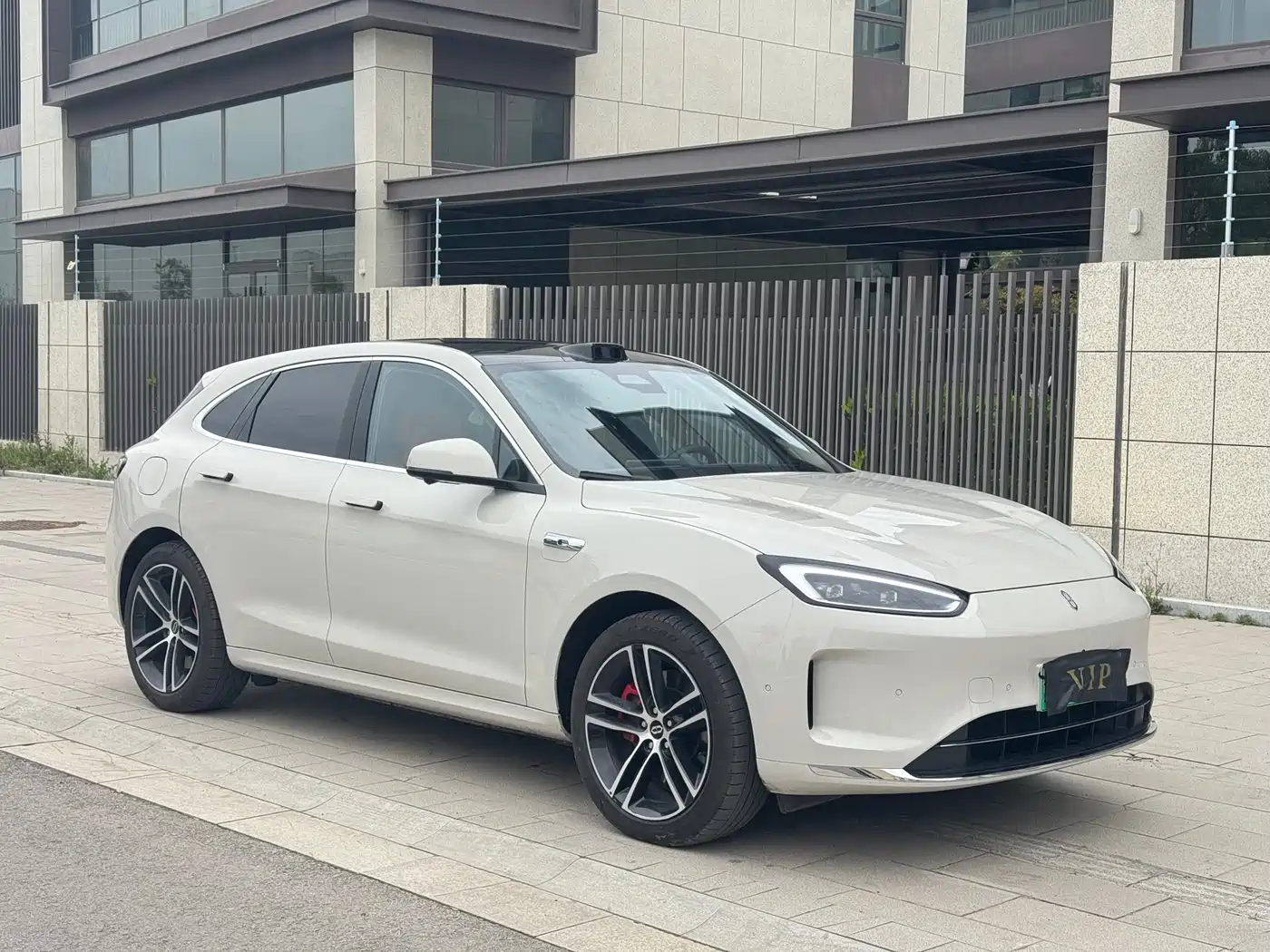 AITO Wenjie AITO M5 2025 Extended Range Ultra AWD фото 3