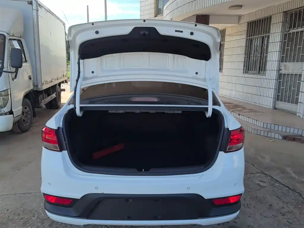 Kia K2 2017 Sedan 1.4L MT 15th Anniversary Special Edition GLS фото 19
