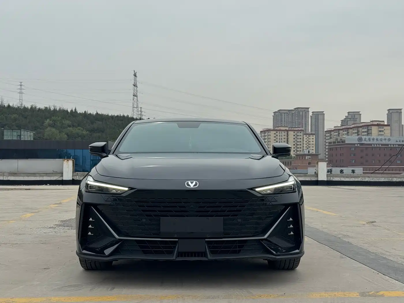 CHANGAN UNI-V