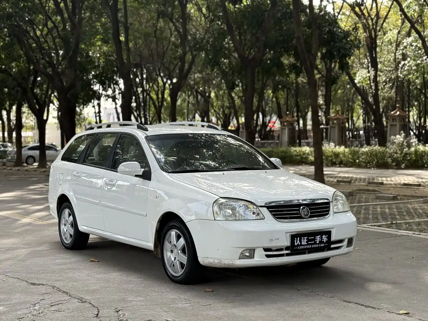 Buick Excelle 2005 Model Wagon 1.8 Auto Comfort фото 2