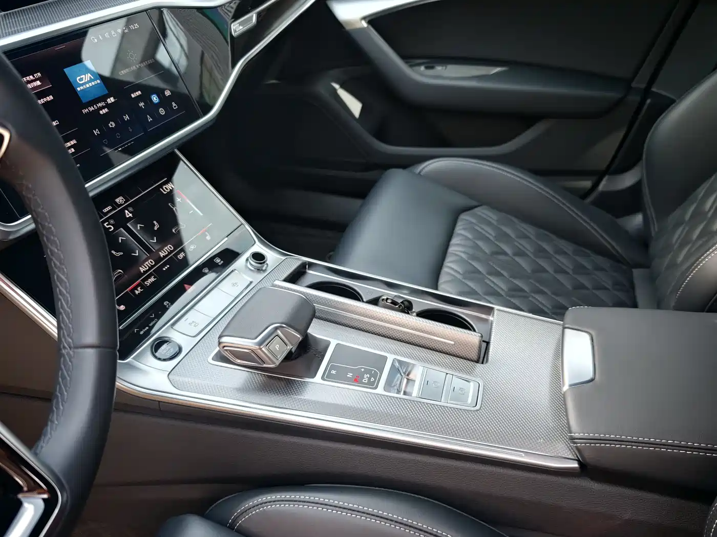 Audi A6L 2025 Model Year Facelift 45 TFSI Premium Sport фото 8