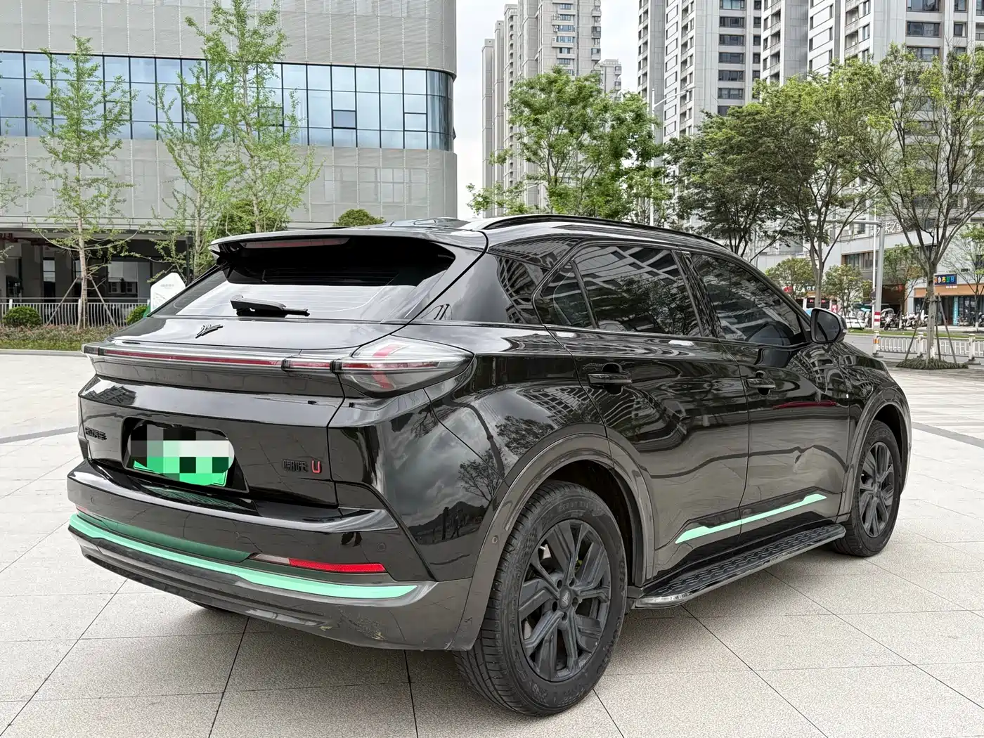 NEZHA AUTOMOBILE NEZHA U
