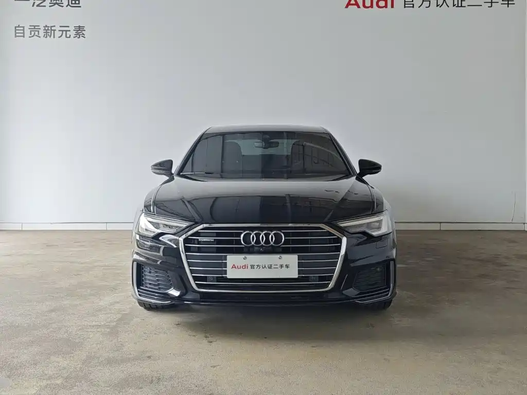 Фото 17 - Audi A6L