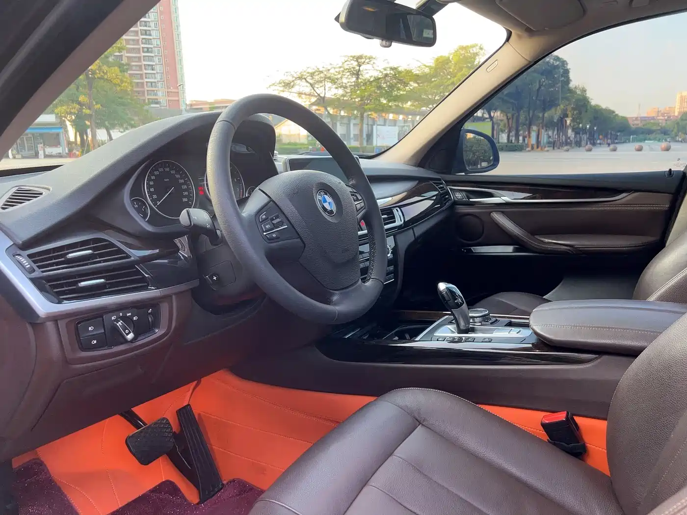 BMW X5 (Import) 2015 xDrive28i фото 9