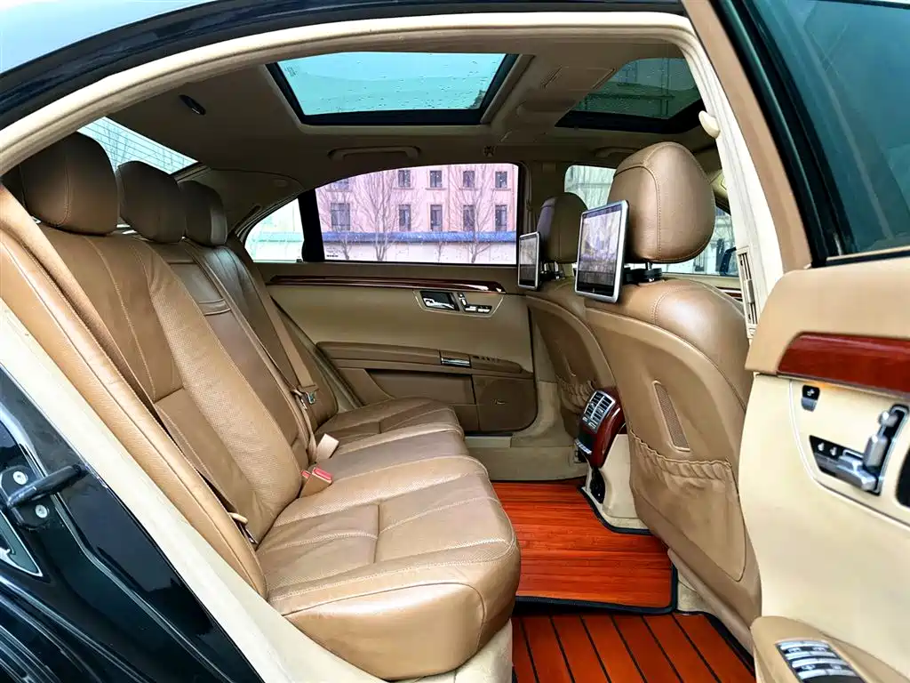 Mercedes-Benz S-Class 2008 S 350 L 4MATIC фото 13