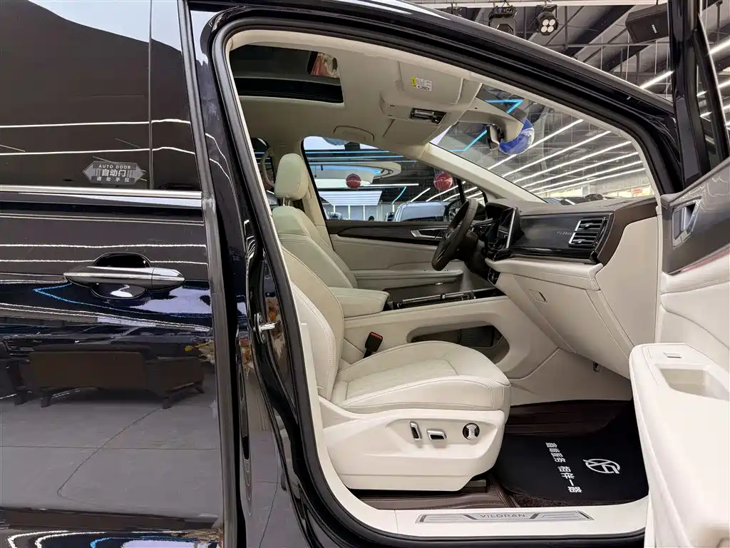 Volkswagen Viloran 2023 380TSI Prestige Edition фото 10