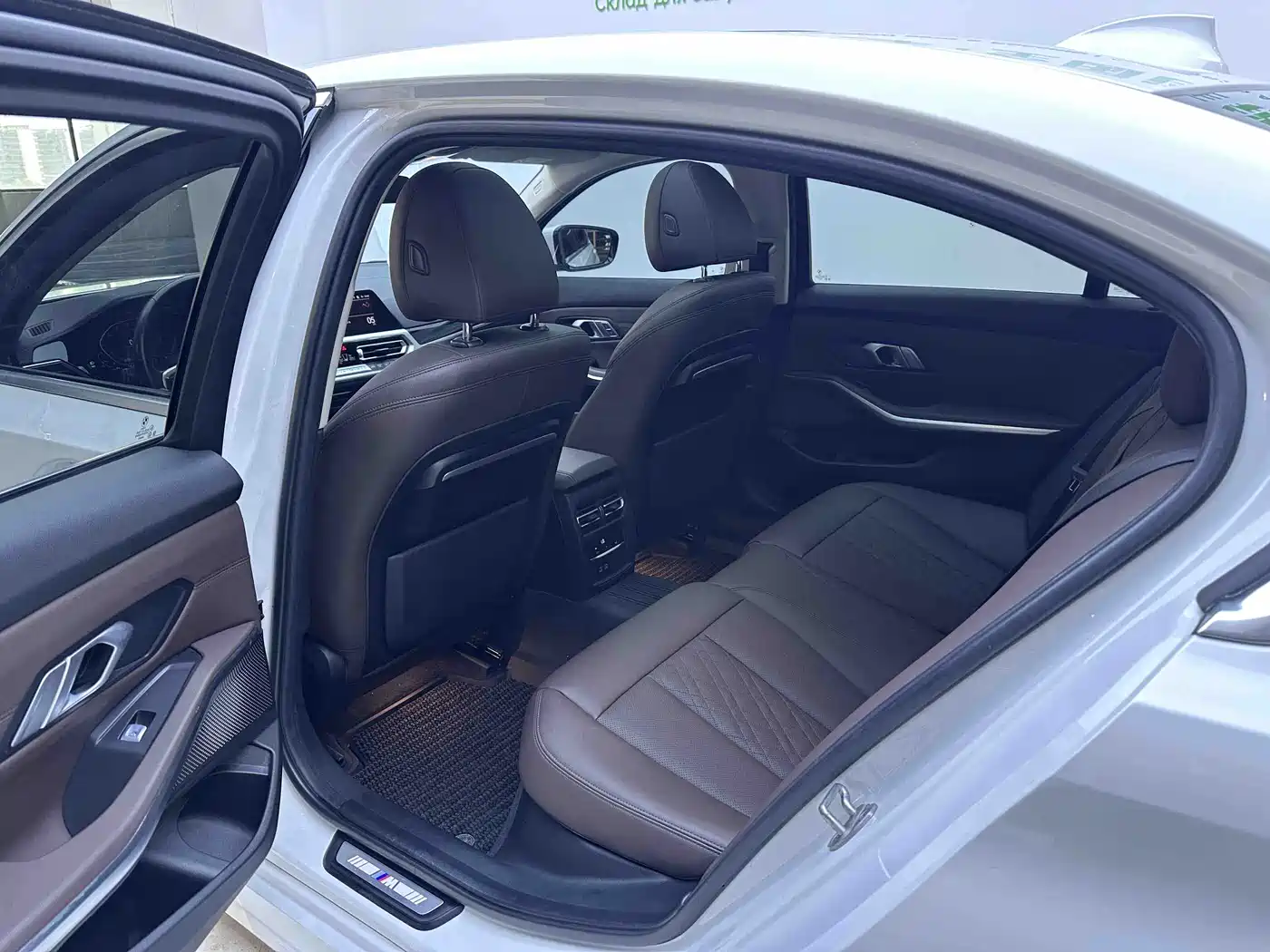 BMW 3 Series 2022 320Li M Sport Package фото 10