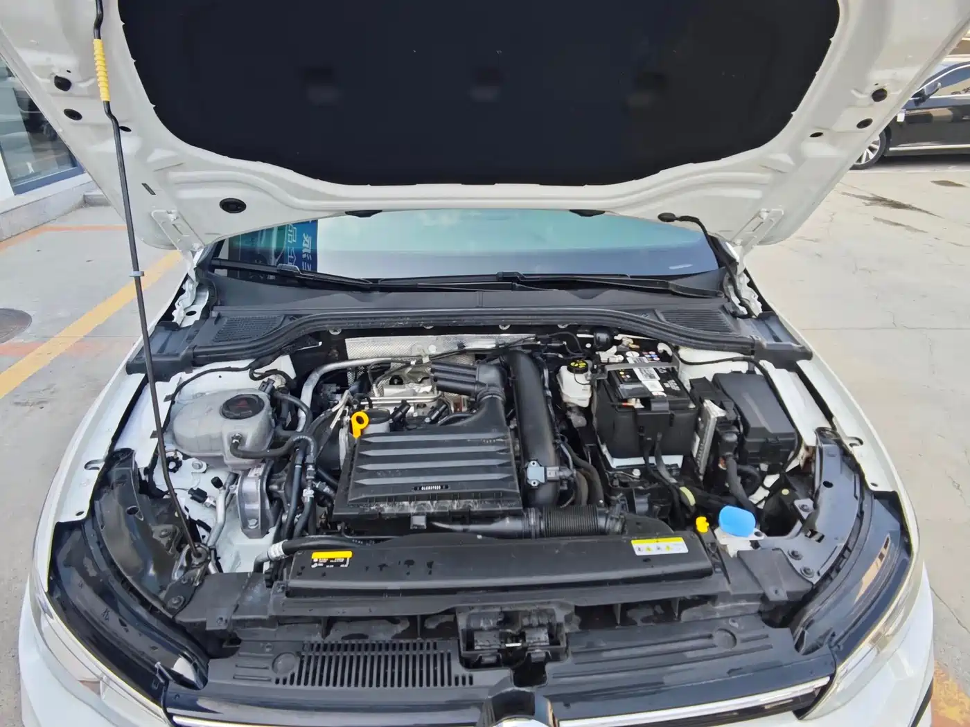 Volkswagen Golf 2023 280TSI DSG R-Line Lite фото 21