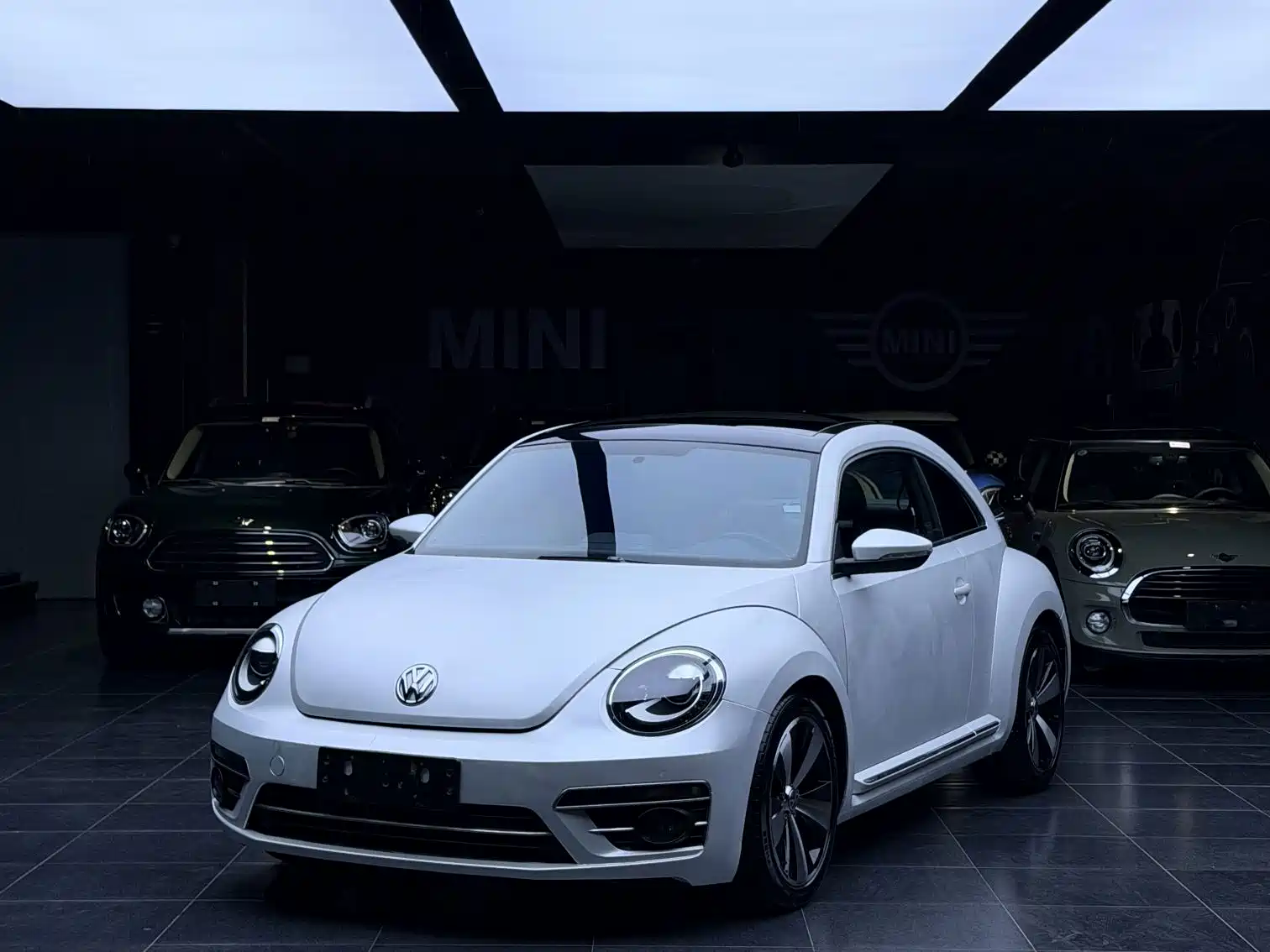 Фото 1 - Volkswagen Beetle