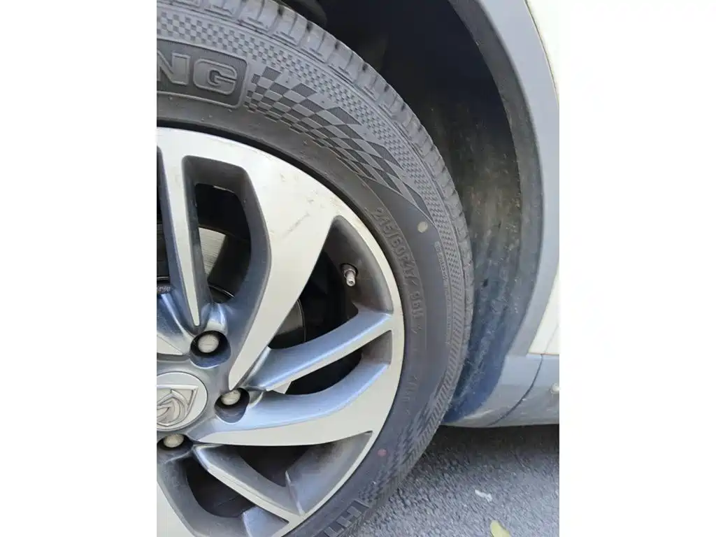 Baojun 560 2017 2016 1.5T Manual Luxury