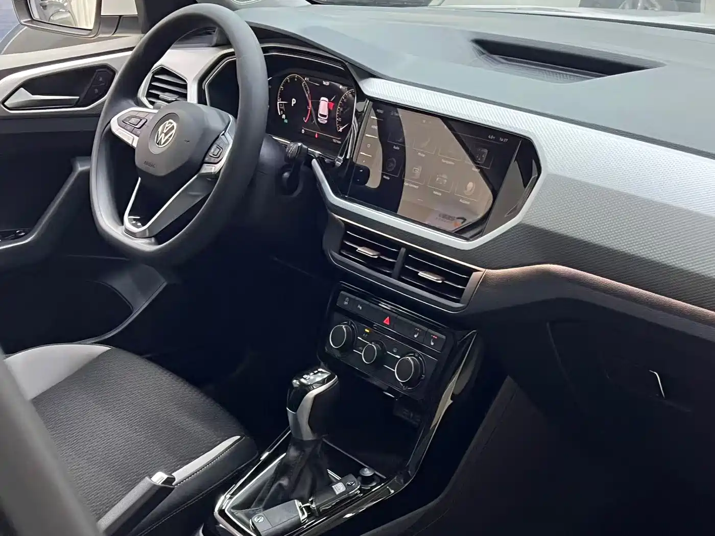 VOLKSWAGEN EXPLORING THE SHADOW