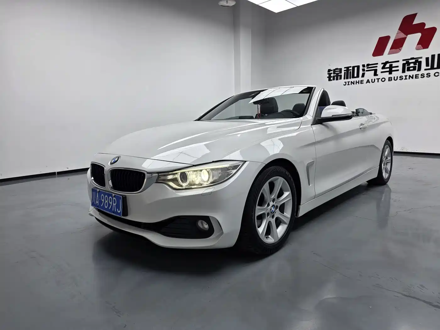 BMW 4 Series 2016 420i Convertible Fashion Line фото 5