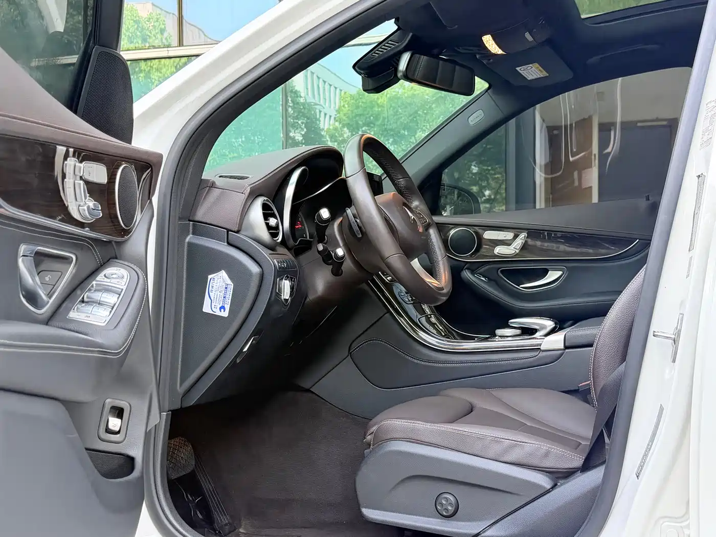 Mercedes-Benz GLC 2019 Facelift GLC 260 L 4MATIC Luxury фото 10