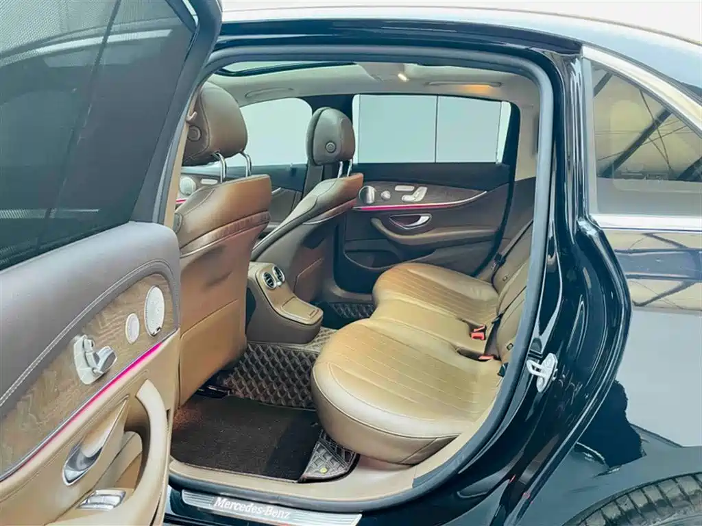 Mercedes-Benz E-Class 2021 Facelift E 300 L Luxury фото 18