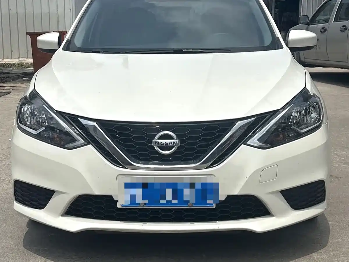 Фото 2 - Nissan Sylphy