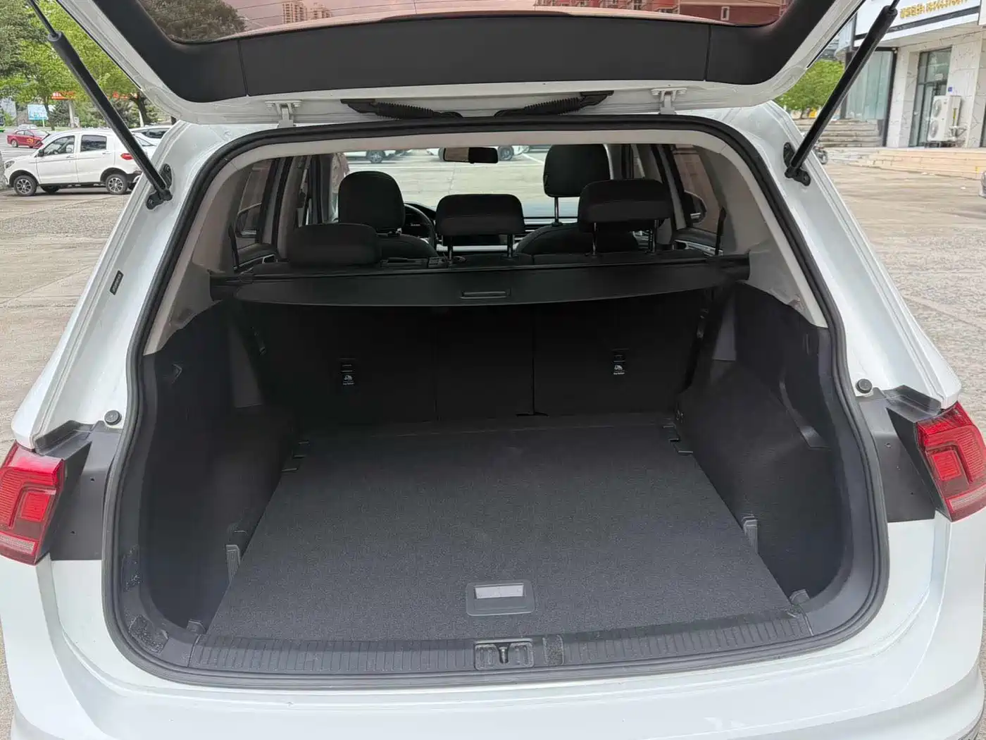 Volkswagen Tiguan L 2023 280TSI 2WD Trend Limited Edition фото 15