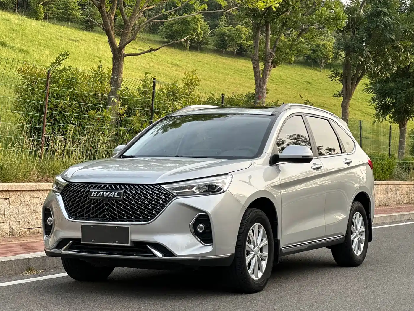 Haval M6 2021 PLUS 1.5T DCT Luxury Smart Connect