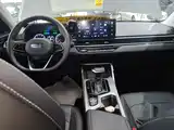 Фото 10 - Geely Emgrand