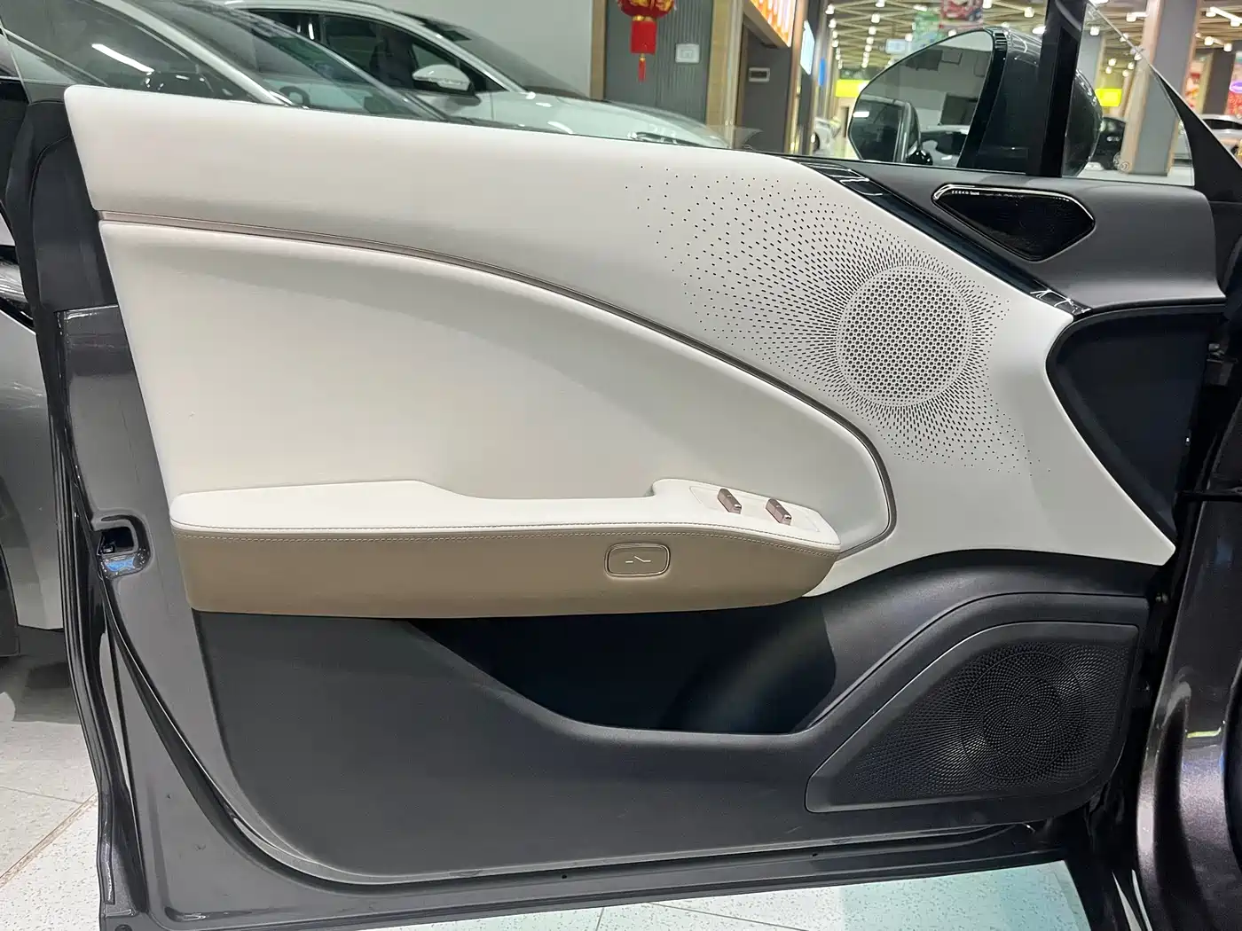 ZEEKR EXTREME KRYPTON 007GT