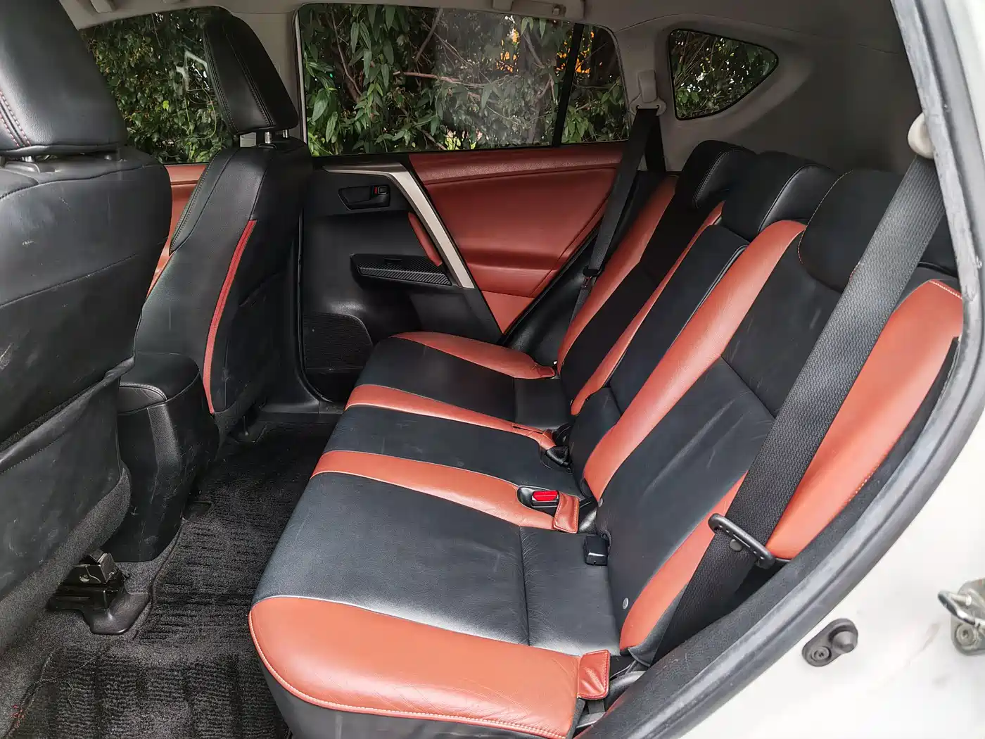 Toyota RAV4 Rongfang 2013 2.5L Auto 4WD Elite фото 5