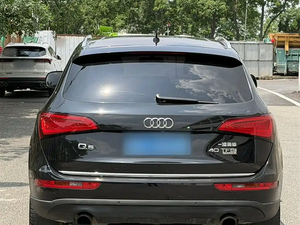 Audi Q5 2016 40 TFSI Comfort Model фото 10