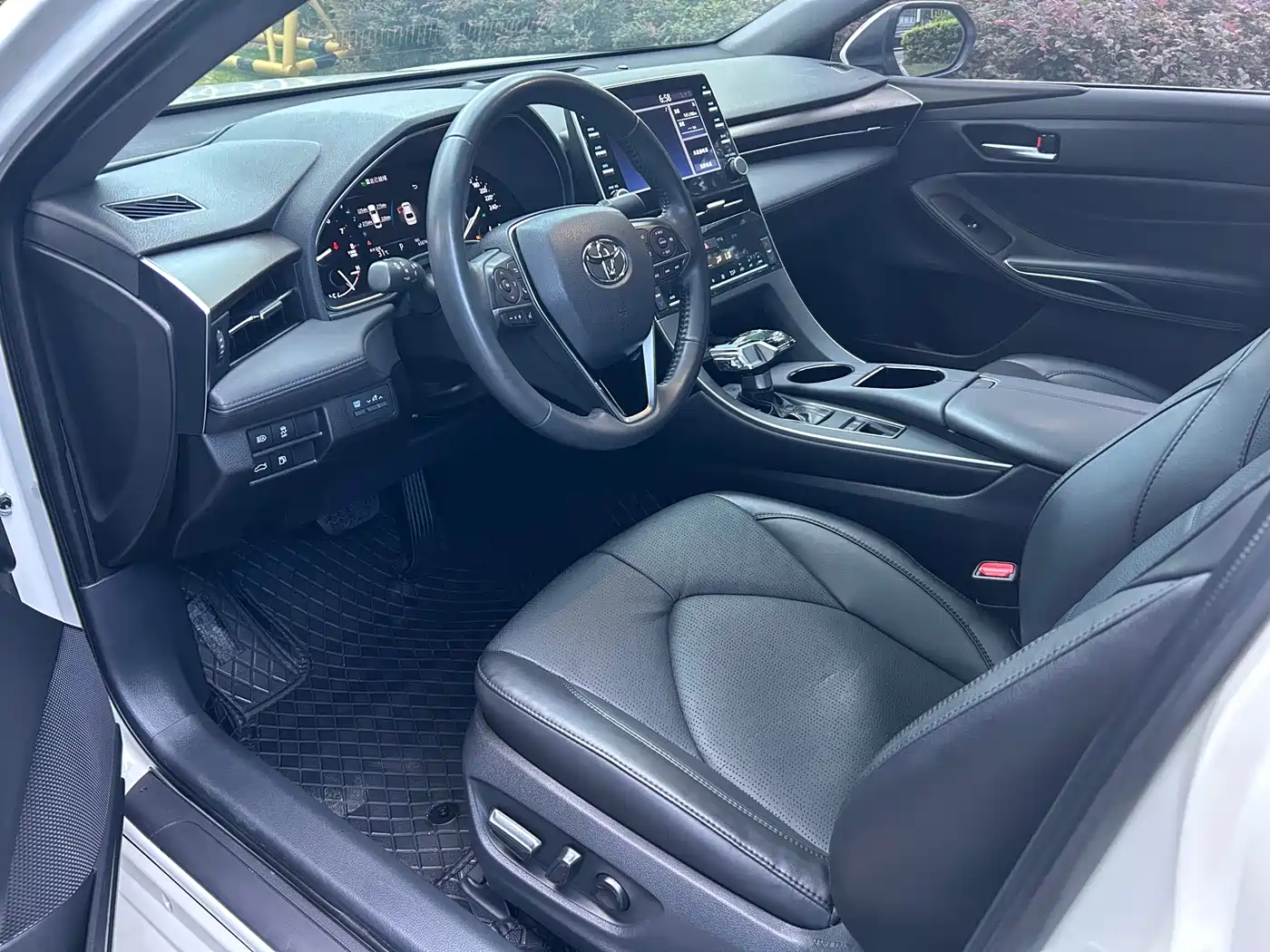 Toyota Avalon 2019 2.0L Progressive Edition (China VI) фото 18