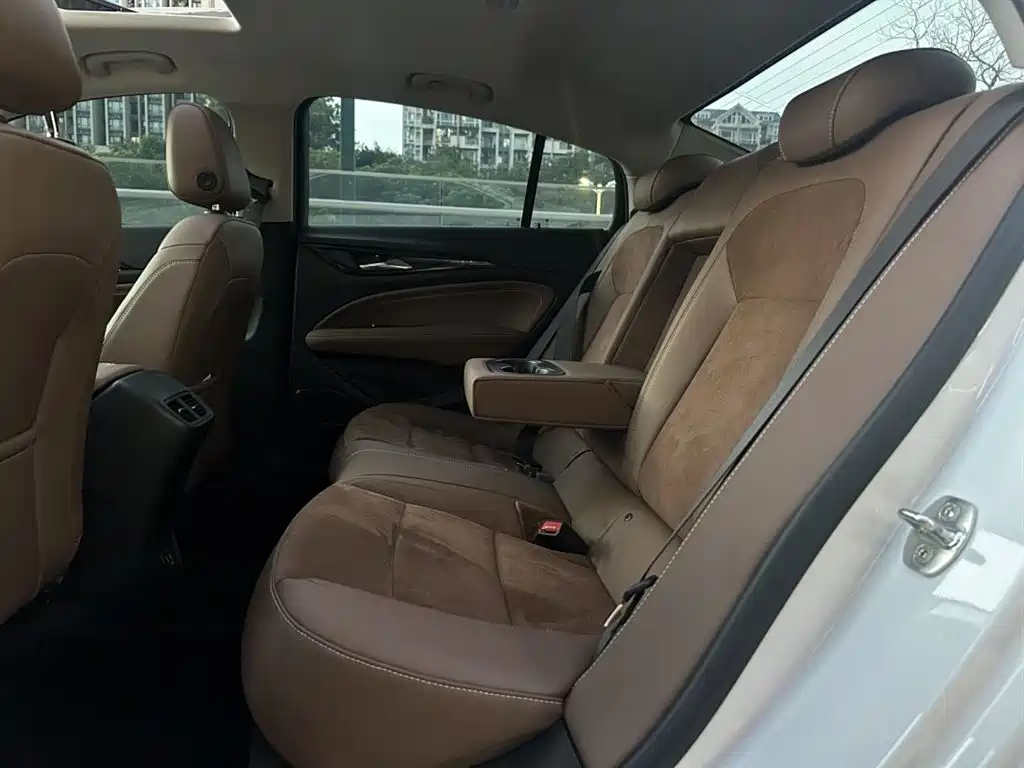 Buick Regal 2021 552T Elite фото 10