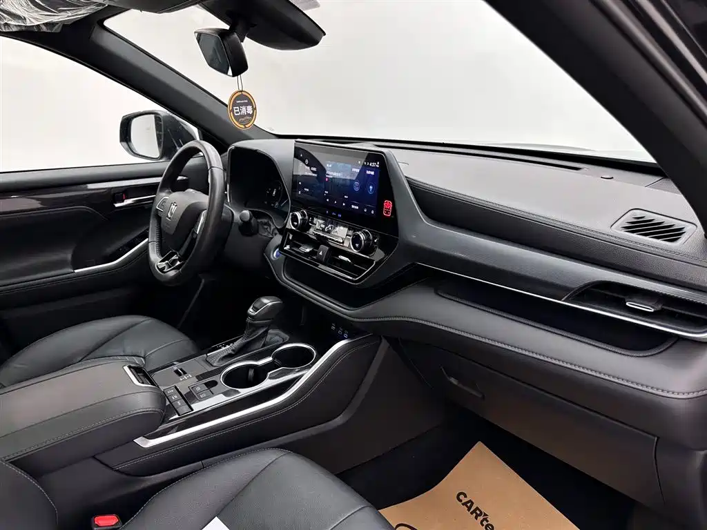 Toyota Crown Kluger 2021 2.5L HEV 4WD Premium фото 11