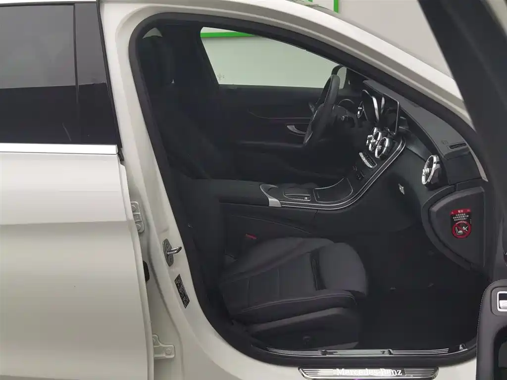 Mercedes-Benz C-Class 2019 C 260 L Sport фото 23