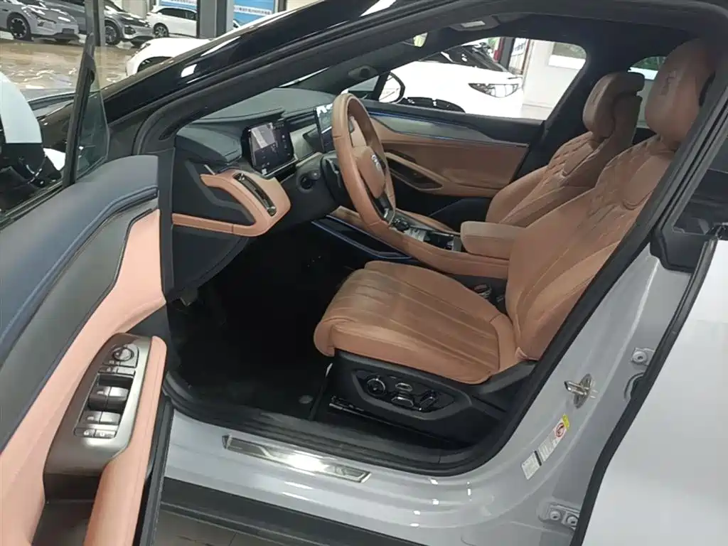 BYD Song L EV 2025 Smart Driving Edition 662km Lidar Excellence фото 15
