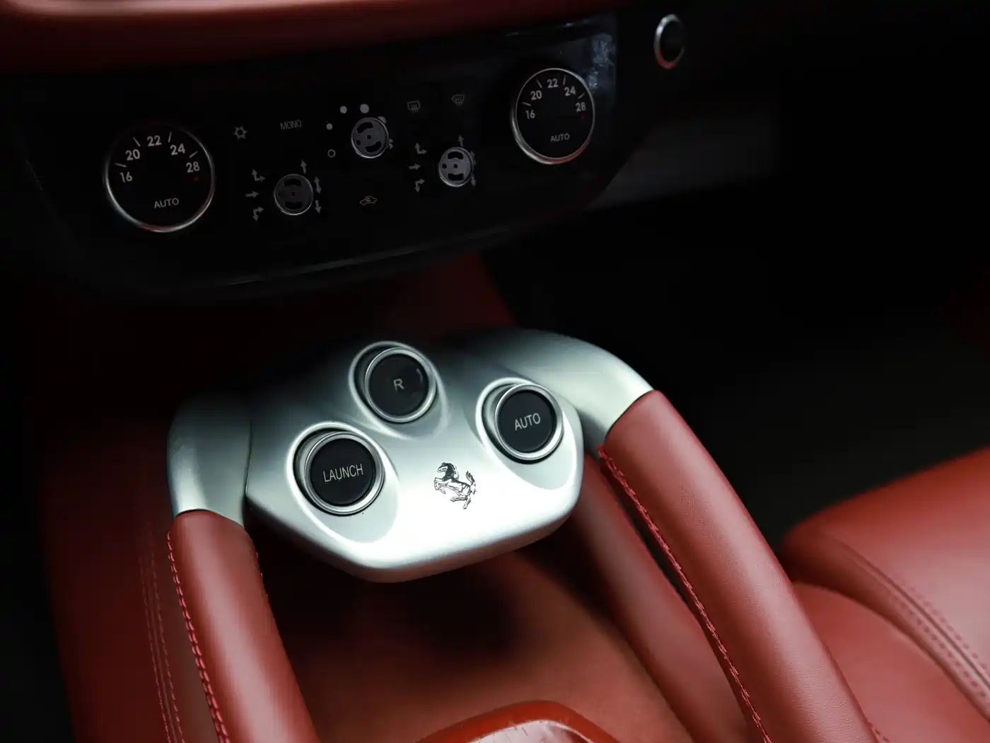 Ferrari FF 2012 6.3L V12 фото 12