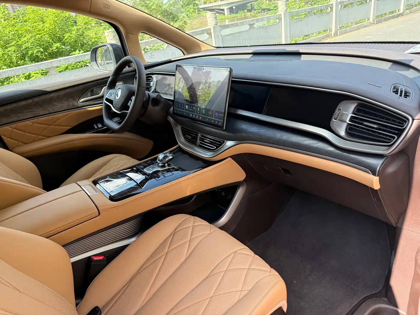 Denza D9 2026 2025 DM-i Smart Driving Edition 1020 AWD Flagship