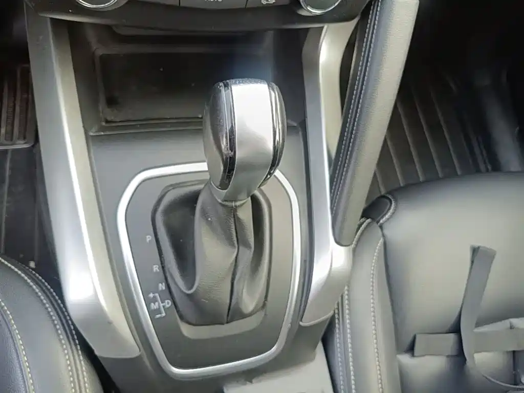 Renault Kadjar 2017 2016 2.0L 2WD Leading