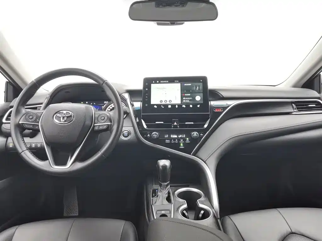 Toyota Camry 2023 2.0G Luxury Edition фото 5