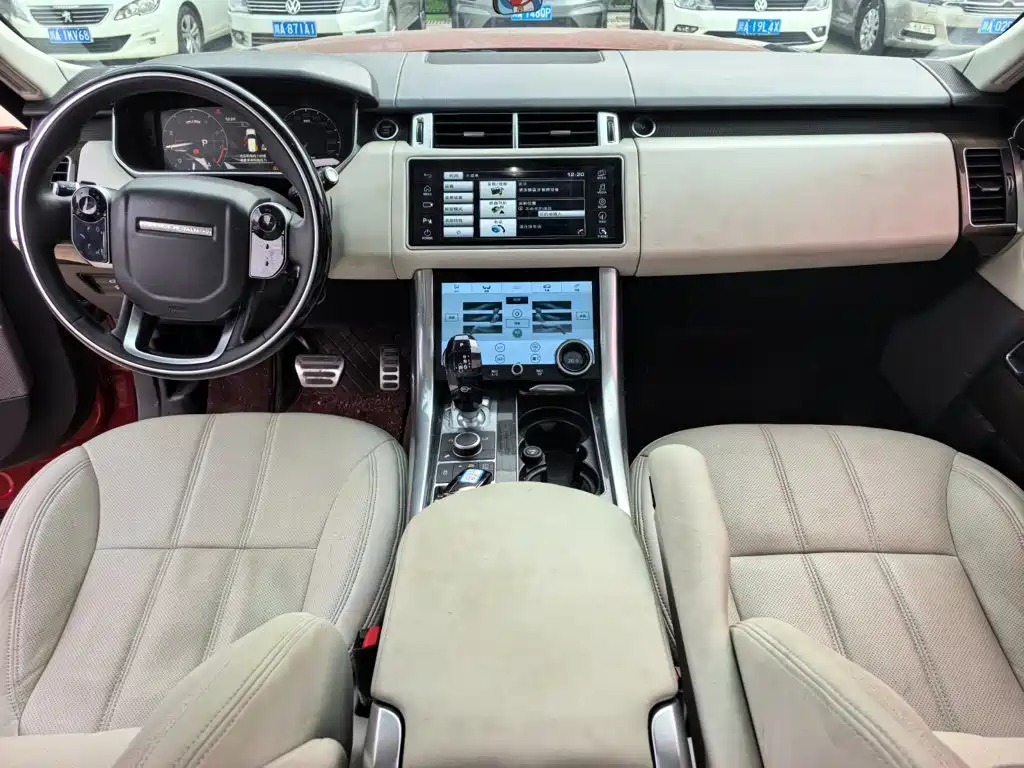 Фото 12 - Land Rover Range Rover Sport