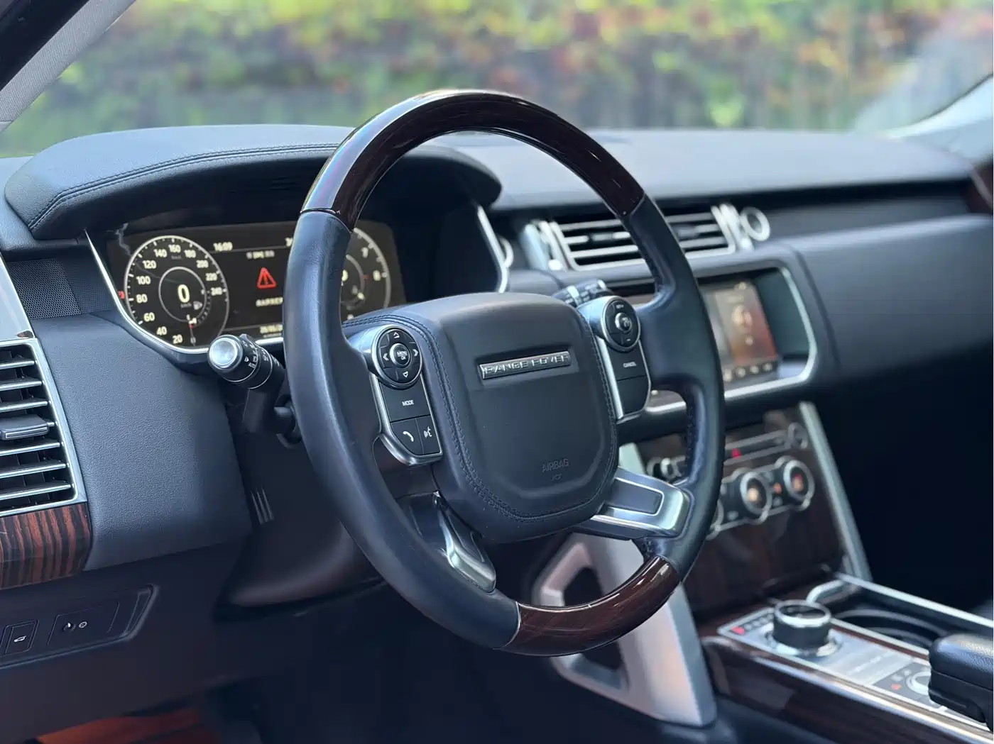 Land Rover Range Rover 2017 3.0 SC V6 Vogue фото 6