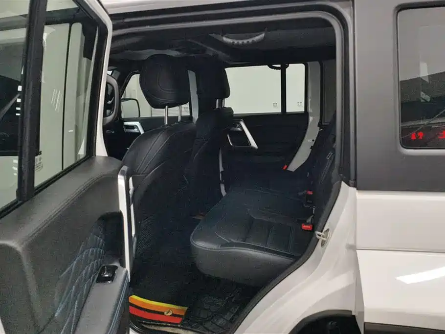 BAIC ORV Beijing Offroad BJ40 2019 PLUS 2.3T Automatic 4WD Luxury Edition China VI фото 11