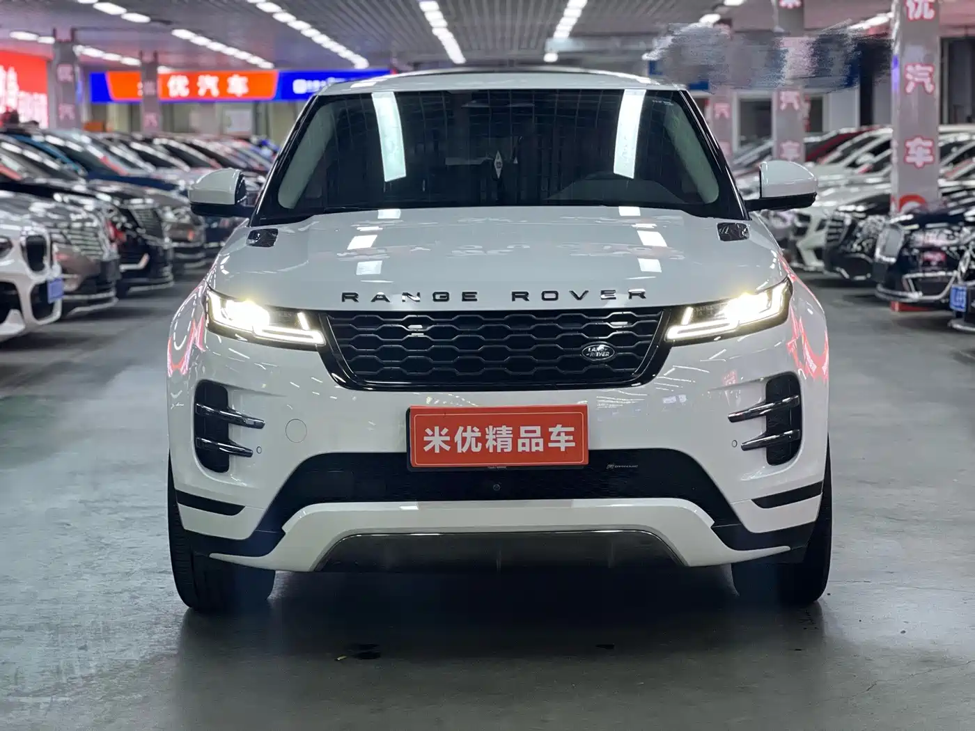 Фото 2 - Land Rover Range Rover Evoque
