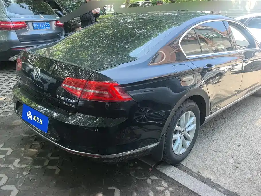 Volkswagen Magotan 2019 280TSI DSG Comfort China VI фото 3