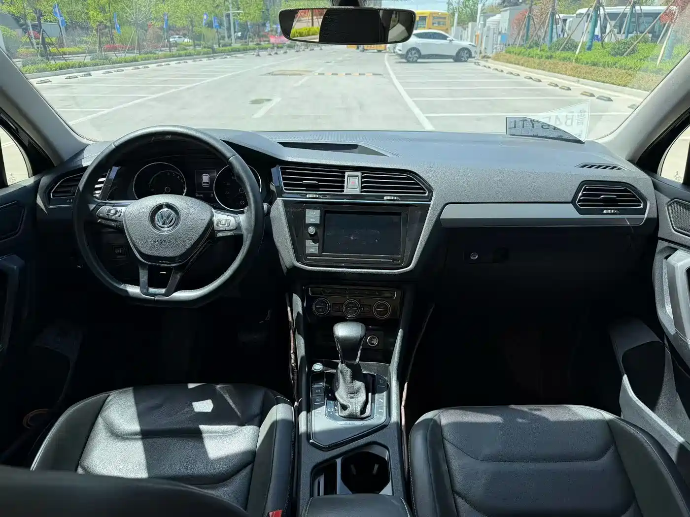Volkswagen Tiguan L PHEV 2019 430PHEV Hybrid Luxury Edition фото 7