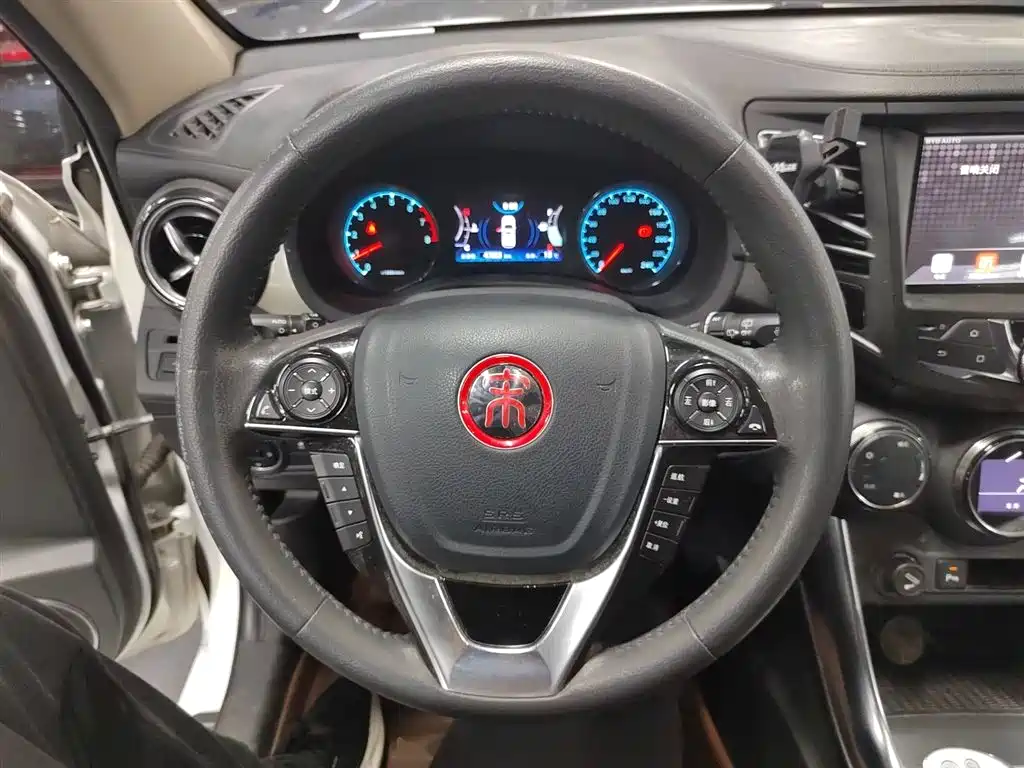 BYD Song 2017 Ultimate Upgrade 1.5TI Manual Elite Model фото 11