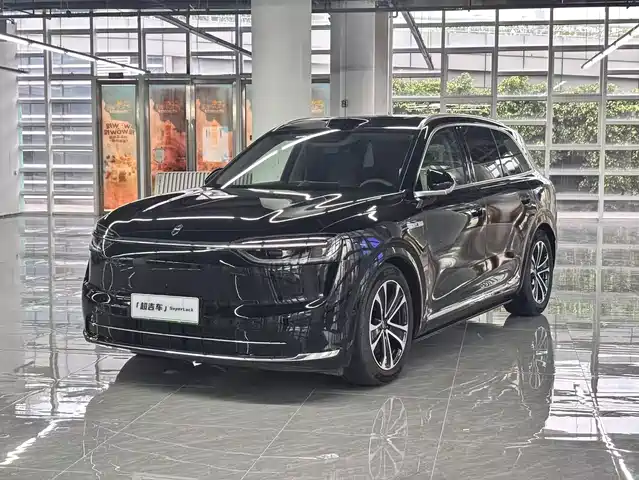 AITO M7 Последовательный гибрид, Ultra, полный привод, 5 мест, 192-лучевой лидар