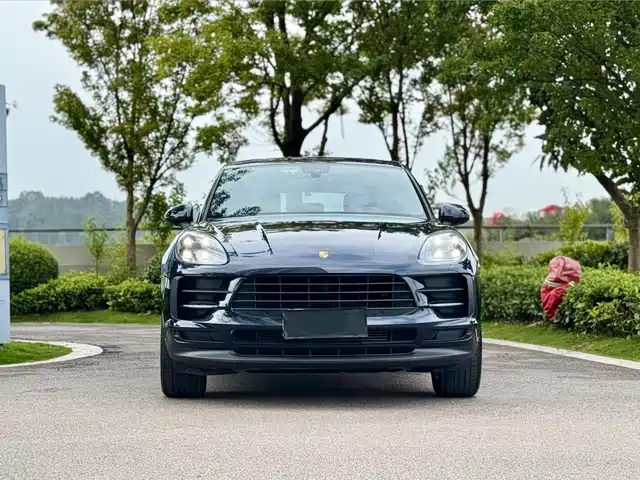Porsche Macan 2021 Macan 2.0T — фото 2