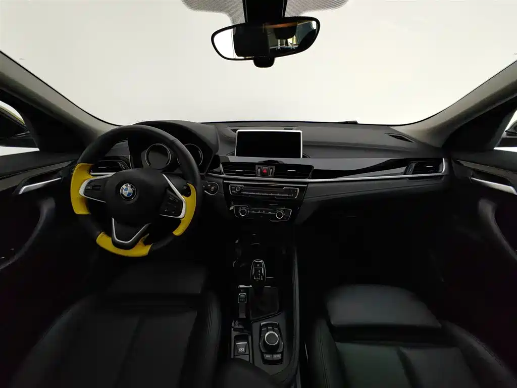 BMW X2 (Import) 2019 sDrive20i M Off-Road Package China VI фото 5